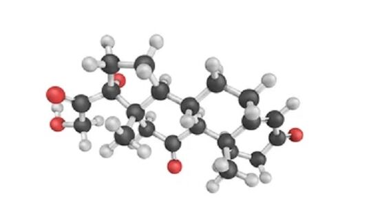 Fungent contém hidrocortisona