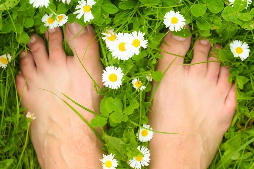 unhas dos pés saudáveis